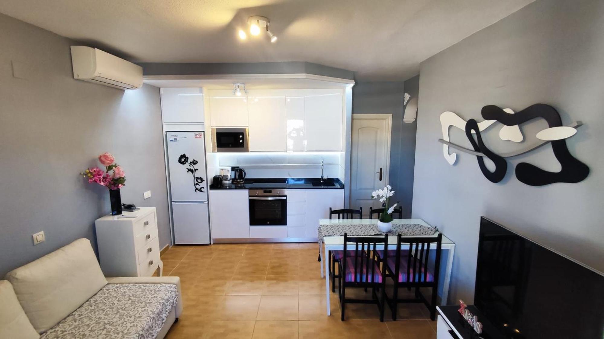 Benalbeach Sea View 2Bdr Apartment With Water Park Benalmádena Exteriör bild