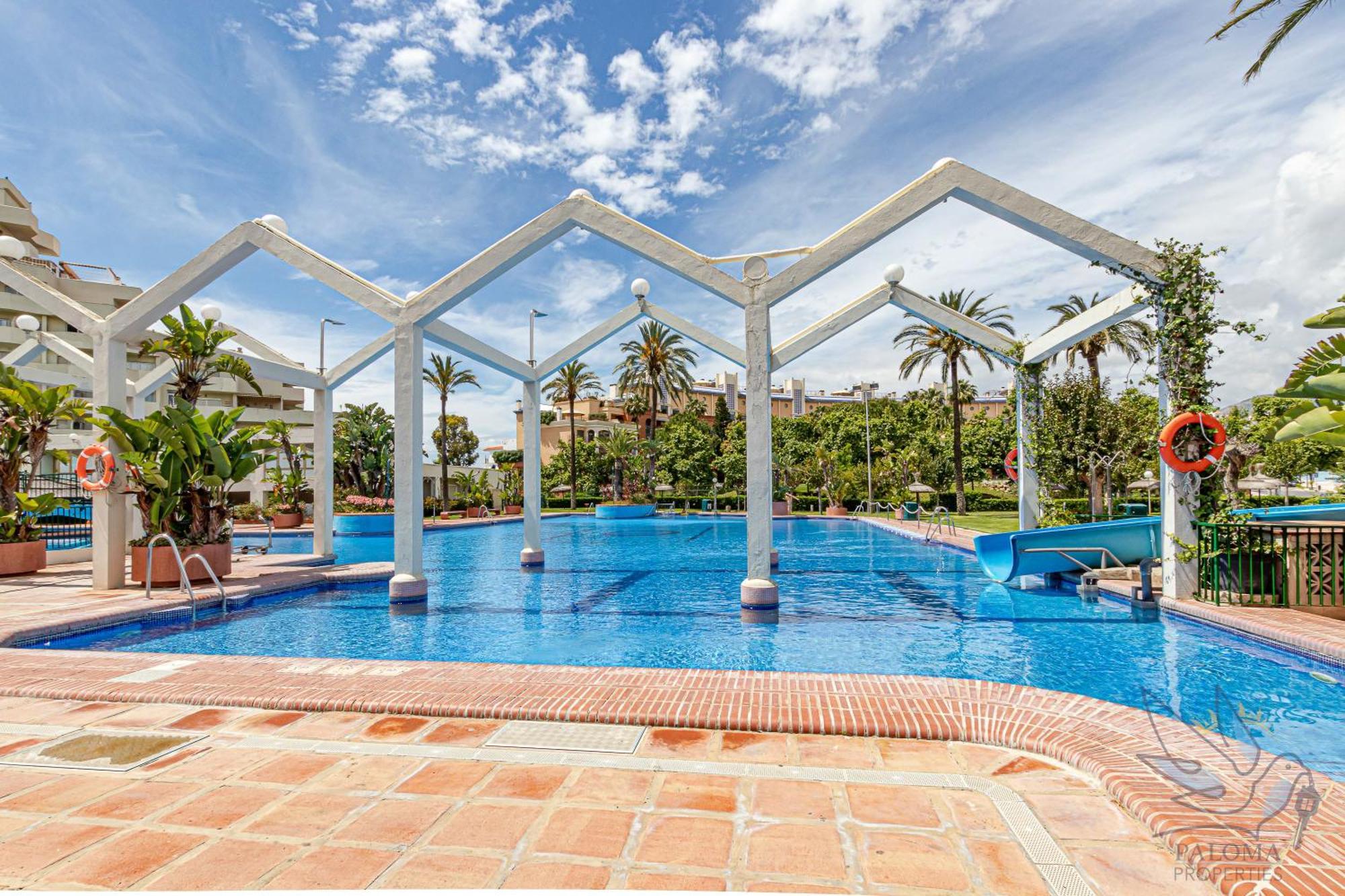 Benalbeach Sea View 2Bdr Apartment With Water Park Benalmádena Exteriör bild